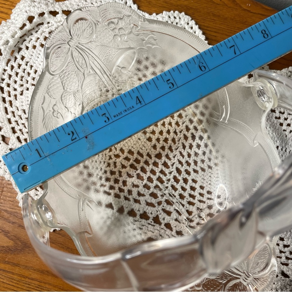 MIkASA Candy Bowl Holiday Bells Clear Cristal Basket. - Picture 7 of 8